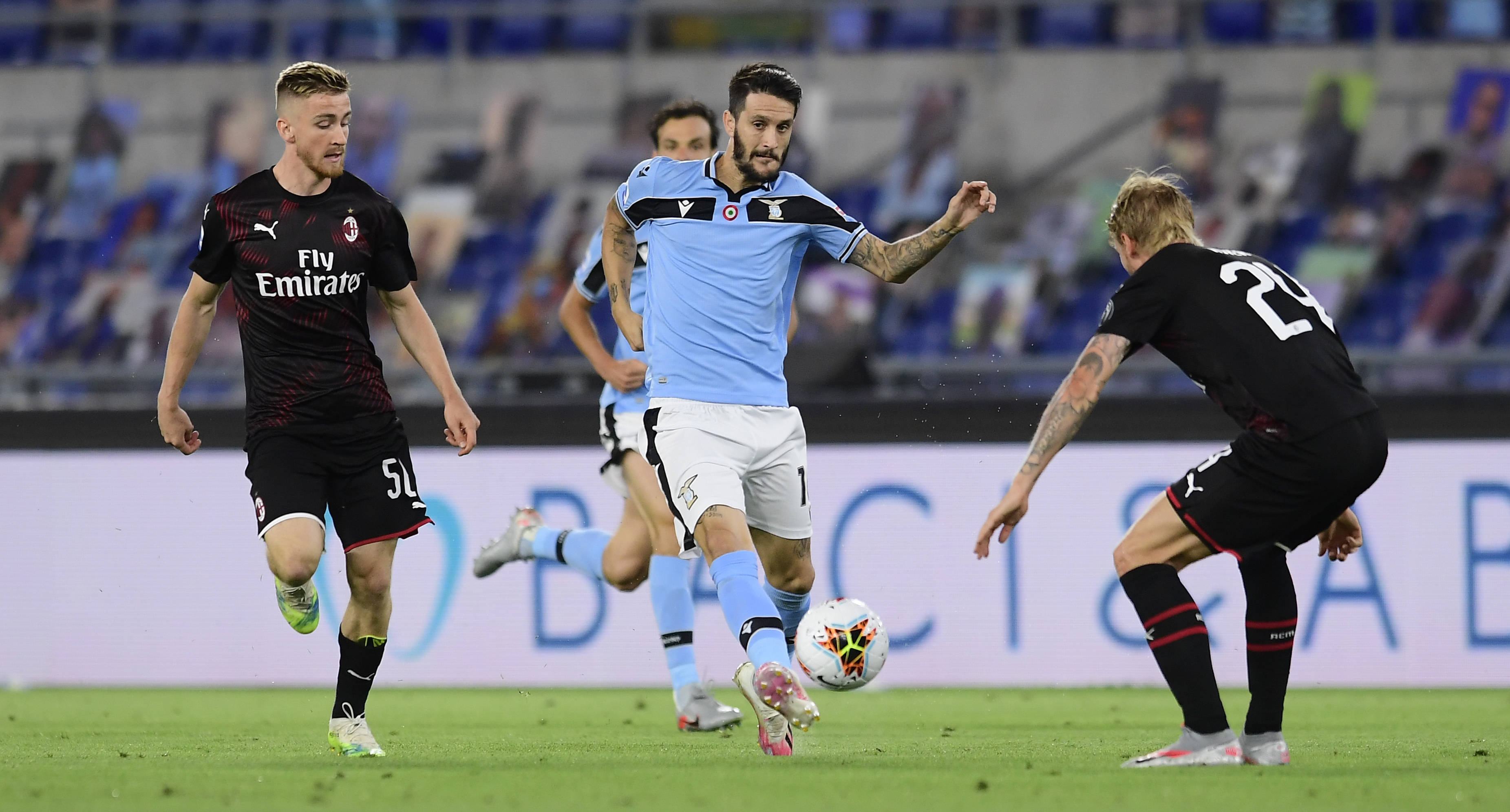 爱游戏全站包含纽约尼克斯训练开放日,今晚止住颓势引欢呼,意大利杯在即,球探报告显示潜力的词条